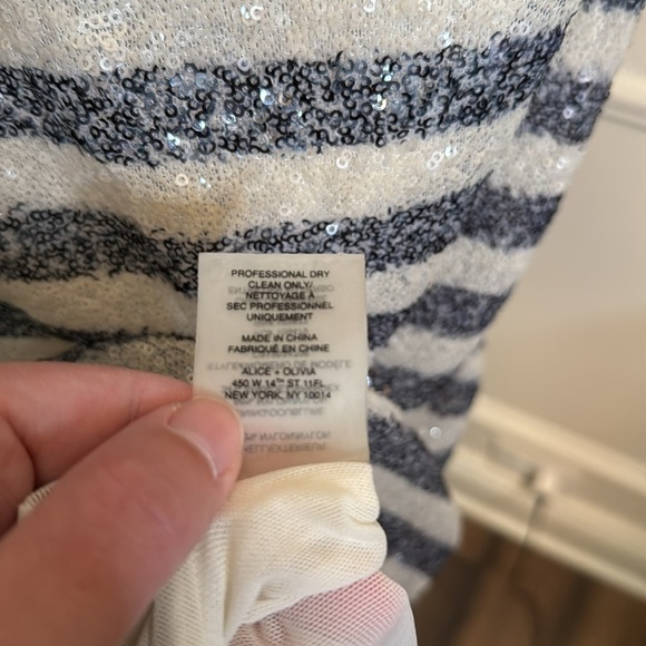 Alice + Olivia navy and white sequin dress size 10 - Picture 5 of 8